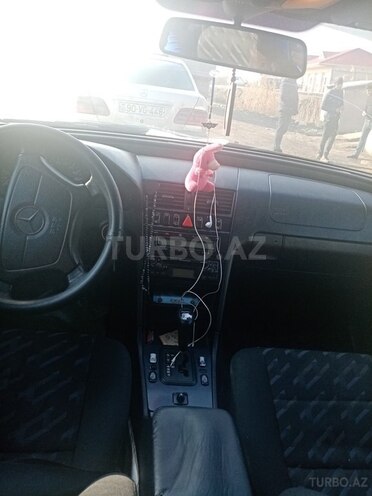 Mercedes C 250 1998, 456,234 km - 2.5 l - İmişli