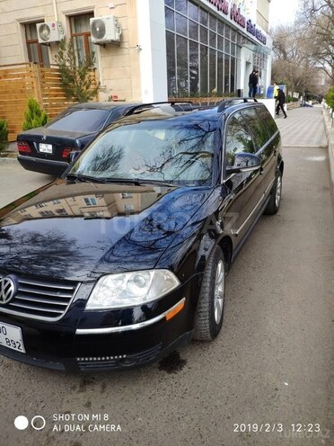Volkswagen Passat 2004, 243,452 km - 1.8 л - Bakı