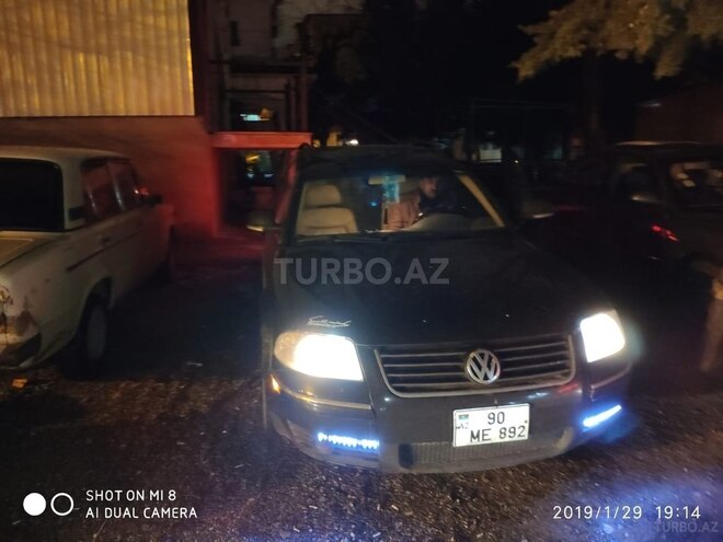 Volkswagen Passat 2004, 243,452 km - 1.8 л - Bakı