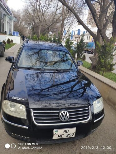 Volkswagen Passat 2004, 243,452 km - 1.8 л - Bakı