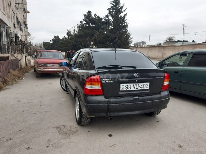 Opel Astra 2007, 191,000 km - 1.4 л - Bakı