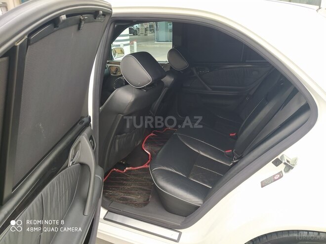 Mercedes E 320 2000, 200,000 km - 3.2 l - Bakı