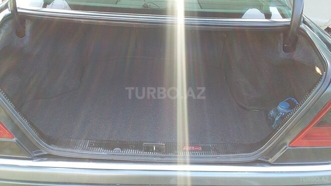 Mercedes C 220 1996, 480,000 km - 2.2 l - Masallı