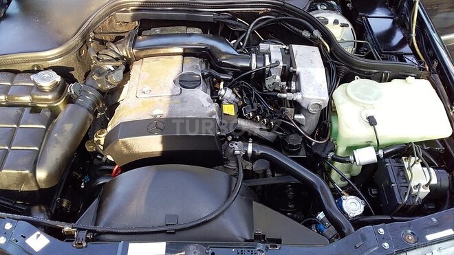 Mercedes C 220 1996, 480,000 km - 2.2 l - Masallı