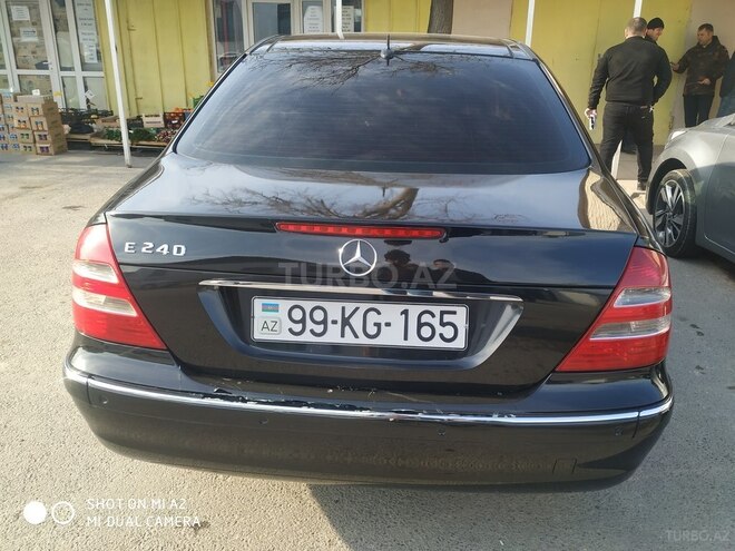 Mercedes E 240 2005, 298,000 km - 2.6 л - Bakı