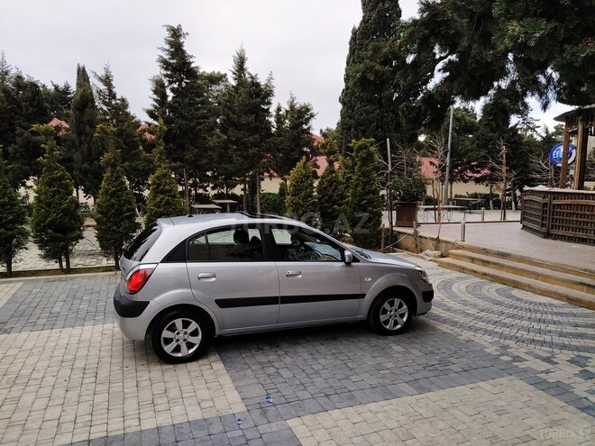 Kia Rio 2006, 155,000 km - 1.5 л - Bakı