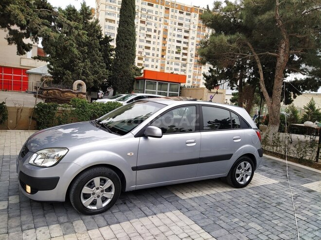 Kia Rio 2006, 155,000 km - 1.5 л - Bakı