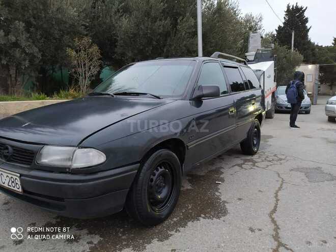 Opel Astra 1993, 231,234 km - 1.6 l - Bakı