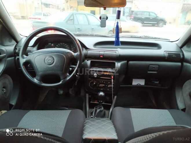 Opel Astra 1993, 231,234 km - 1.6 l - Bakı