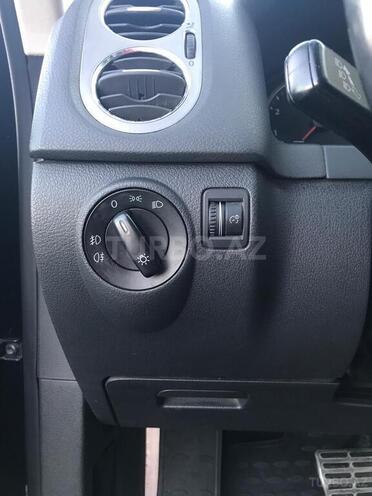 Volkswagen Tiguan 2009, 158,700 km - 2.0 л - Bakı
