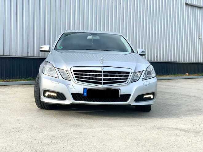 Mercedes E 220 2009, 201,876 km - 2.2 l - Bakı