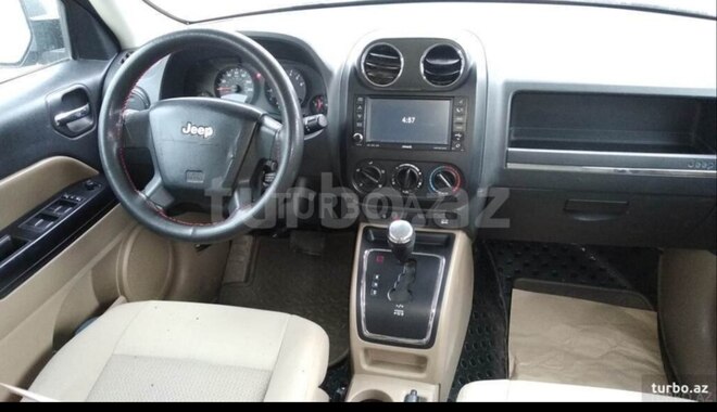 Jeep Patriot 2009, 135,000 km - 2.4 l - Bakı