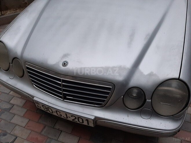 Mercedes E 220 2001, 555,000 km - 2.2 л - Bakı