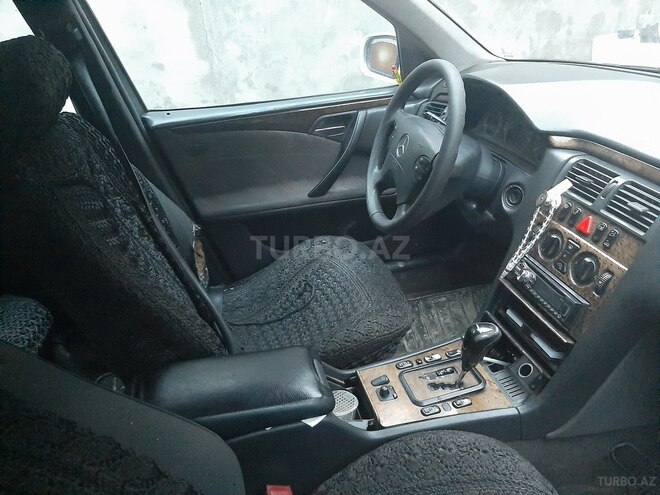 Mercedes E 220 2001, 555,000 km - 2.2 л - Bakı