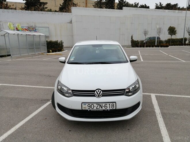 Volkswagen Polo 2015, 154,000 km - 1.6 l - Bakı