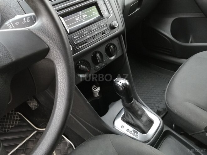 Volkswagen Polo 2015, 154,000 km - 1.6 l - Bakı