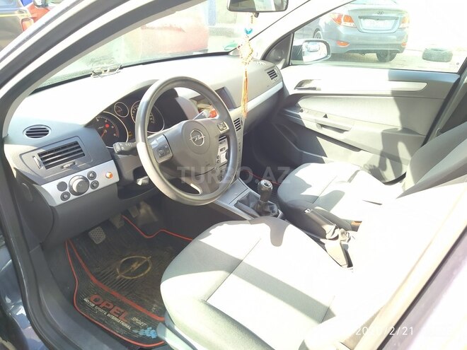 Opel Astra 2006, 160,000 km - 1.3 l - Bakı
