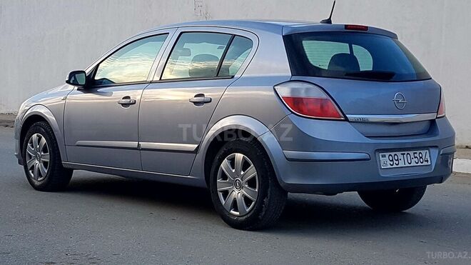 Opel Astra 2005, 225,000 km - 1.4 l - Bakı