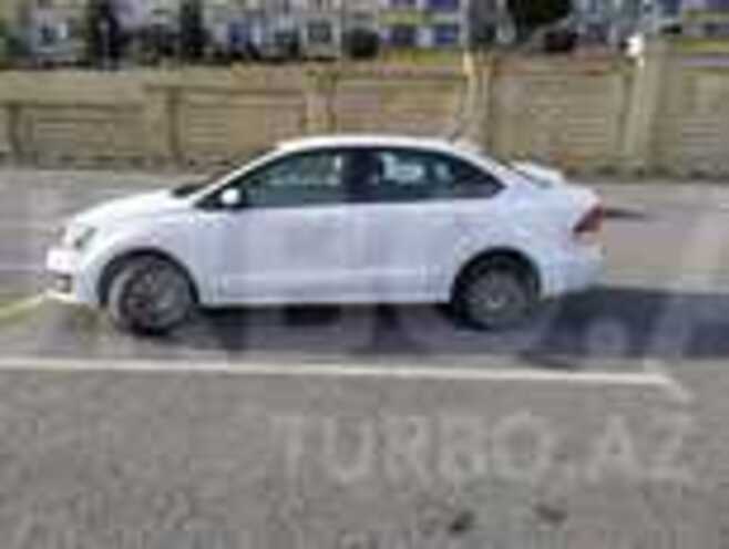 Volkswagen Polo 2015, 41,000 km - 1.6 l - Bakı