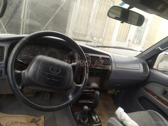 Toyota Surf 1996, 300,000 km - 3.0 л - Quba