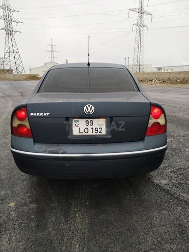 Volkswagen Passat 2001, 273,000 km - 1.8 л - Bakı