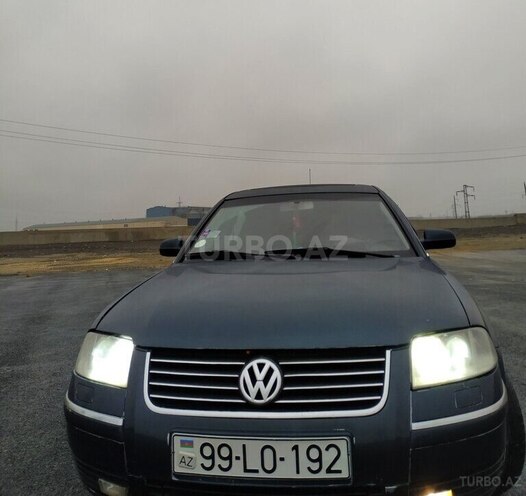 Volkswagen Passat 2001, 273,000 km - 1.8 л - Bakı