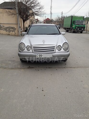 Mercedes E 230 1996, 366,655 km - 2.3 l - Bakı