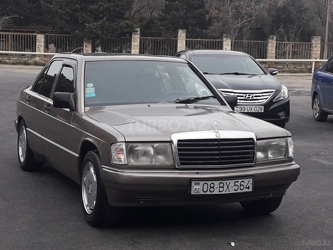 Mercedes 190 1990, 300,000 km - 2.0 l - Bakı