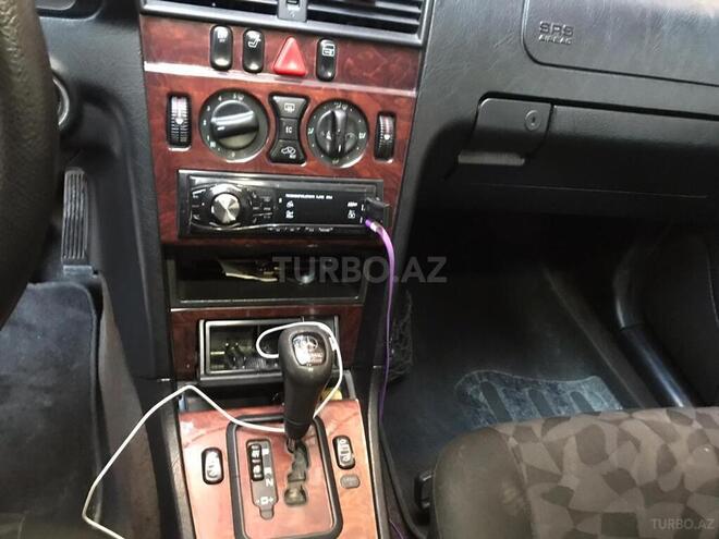 Mercedes C 180 2000, 204,000 km - 1.8 l - Bakı