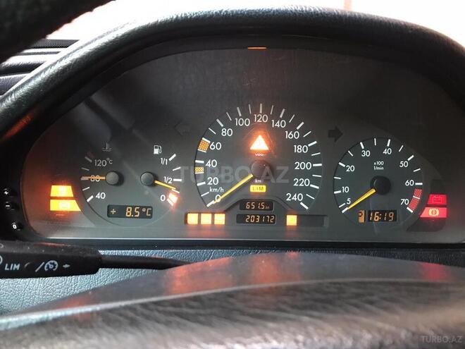 Mercedes C 180 2000, 204,000 km - 1.8 l - Bakı