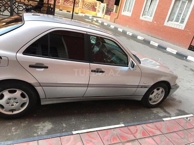 Mercedes C 180 2000, 204,000 km - 1.8 l - Bakı