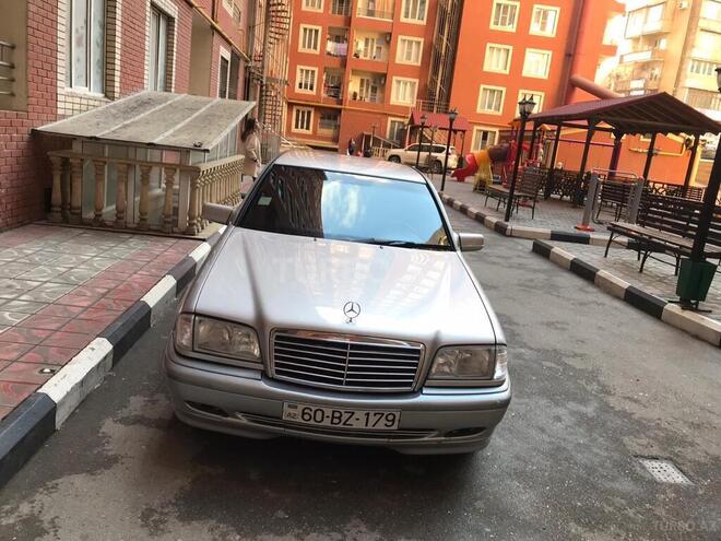 Mercedes C 180 2000, 204,000 km - 1.8 l - Bakı