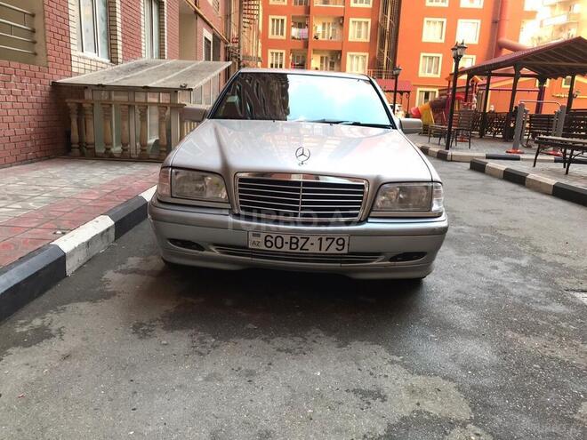Mercedes C 180 2000, 204,000 km - 1.8 l - Bakı