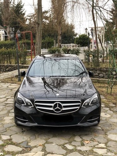 Mercedes E 220 2013, 185,000 km - 2.2 л - Bakı
