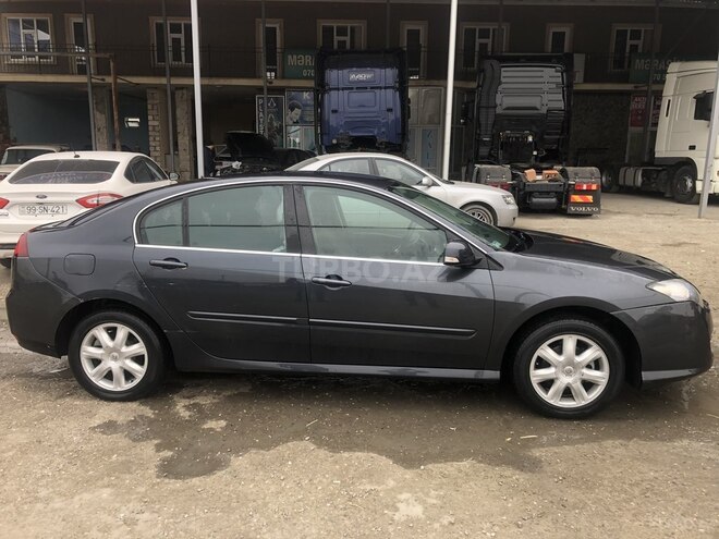Renault Laguna 2010, 185,000 km - 1.5 л - Bakı