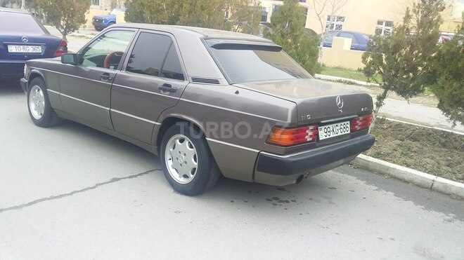 Mercedes 190 1993, 235,000 km - 1.8 л - Sumqayıt