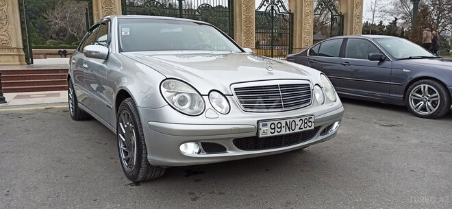Mercedes E 320 2004, 377,000 km - 3.2 л - Bakı