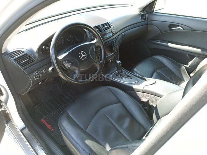 Mercedes E 320 2004, 377,000 km - 3.2 л - Bakı