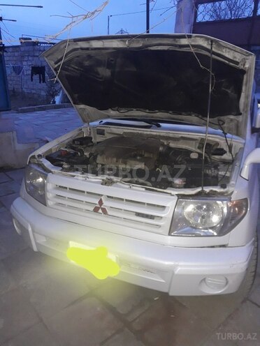 Mitsubishi Pajero io 1998, 193,887 km - 1.8 л - Bakı