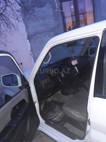 Mitsubishi Pajero io 1998, 193,887 km - 1.8 л - Bakı