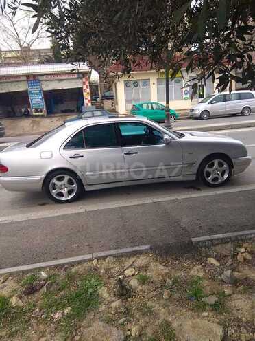 Mercedes E 240 1997, 210,100 km - 2.4 l - Bakı