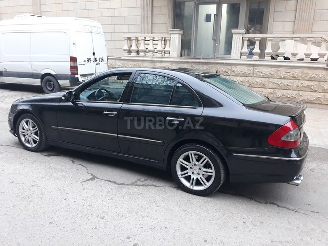Mercedes E 240 2003, 298,500 km - 2.6 l - Bakı