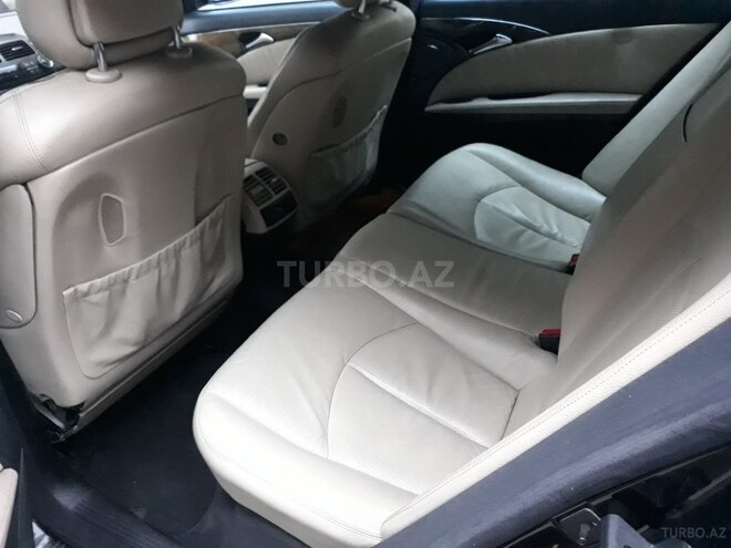 Mercedes E 240 2003, 298,500 km - 2.6 l - Bakı