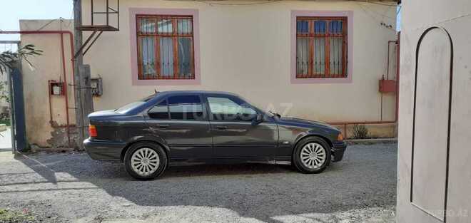 BMW 316 1993, 435,568 km - 1.6 l - Bakı