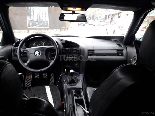 BMW 320 1996, 272,000 km - 2.0 l - Bakı