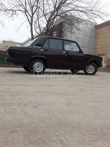 LADA (VAZ) 2107 2006, 180,000 km - 1.6 l - Salyan