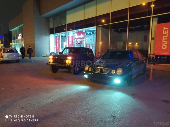 Mercedes E 240 2000, 383,000 km - 2.4 l - Sumqayıt