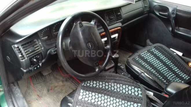 Opel Vectra 1996, 450,000 km - 2.0 l - Bakı