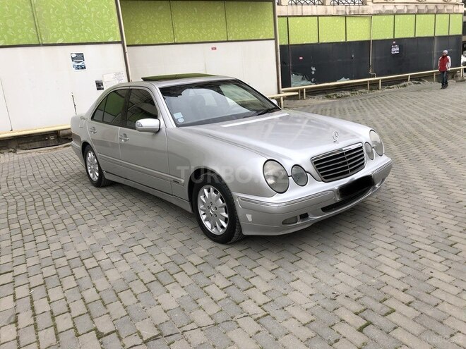 Mercedes E 240 2000, 185,300 km - 2.4 l - Bakı