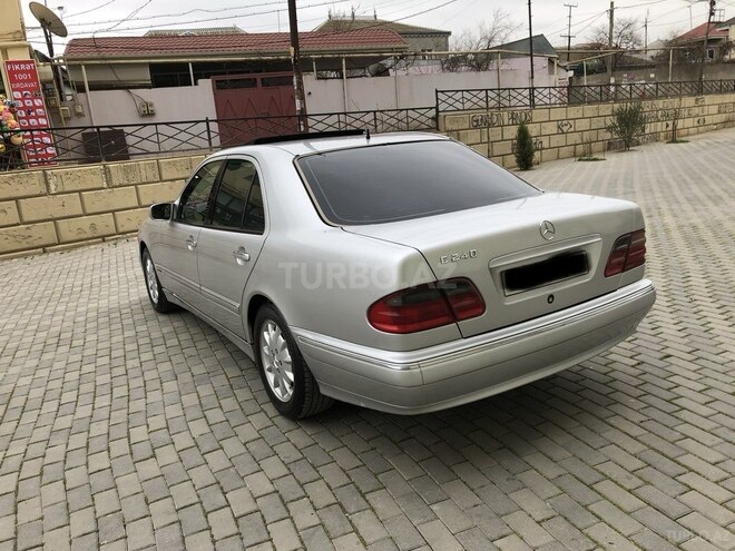 Mercedes E 240 2000, 185,300 km - 2.4 l - Bakı